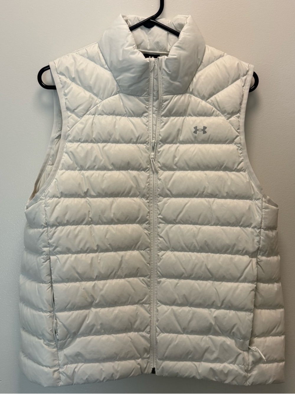 LG Women's White Quilted Puffer Vest